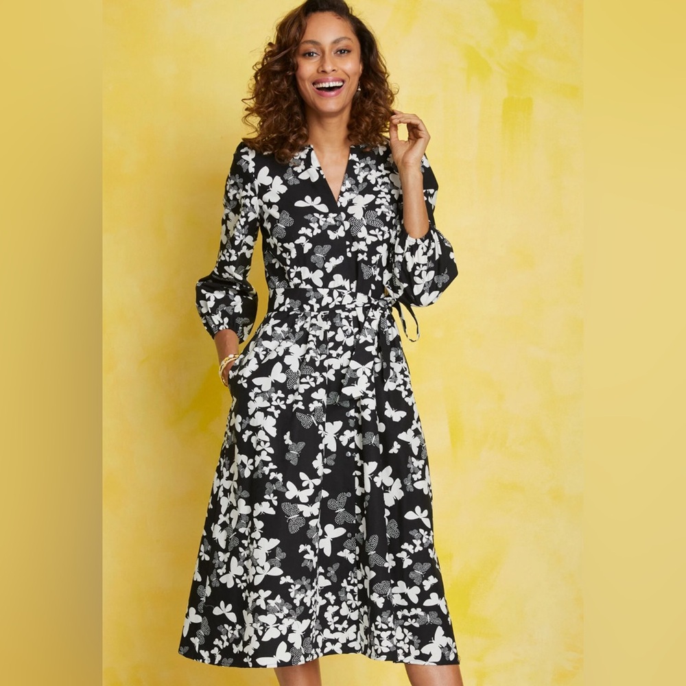 Black and white beautiful dress ready for more love!